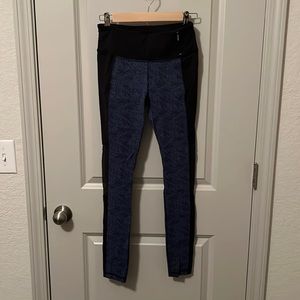 calia women’s blue and black leggings